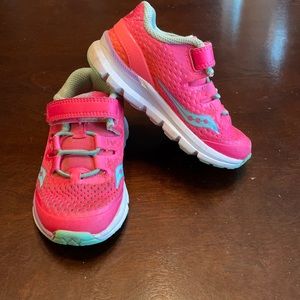 Saucony toddler girls 7xw